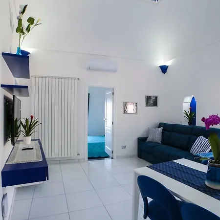 Admiring Amalfi Vakantiehuis Scala