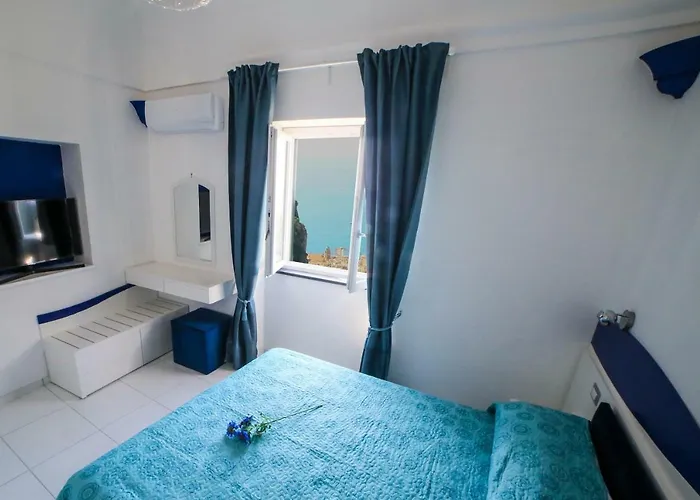 Holiday home Admiring Amalfi *